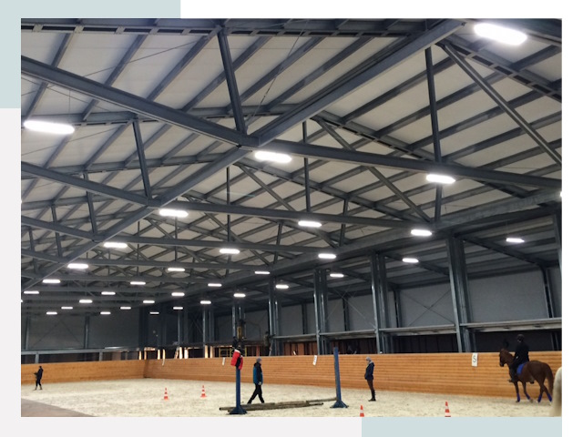 Строительство конных манежей от 616 руб в Ангарск