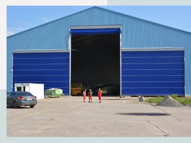 Ангарные ворота в Ангарск от СтальСтрой-Нгр по цене 616 руб.